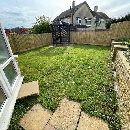 Stylish Home In Bath With Driveway Parking, 10Min From City Exteriör bild