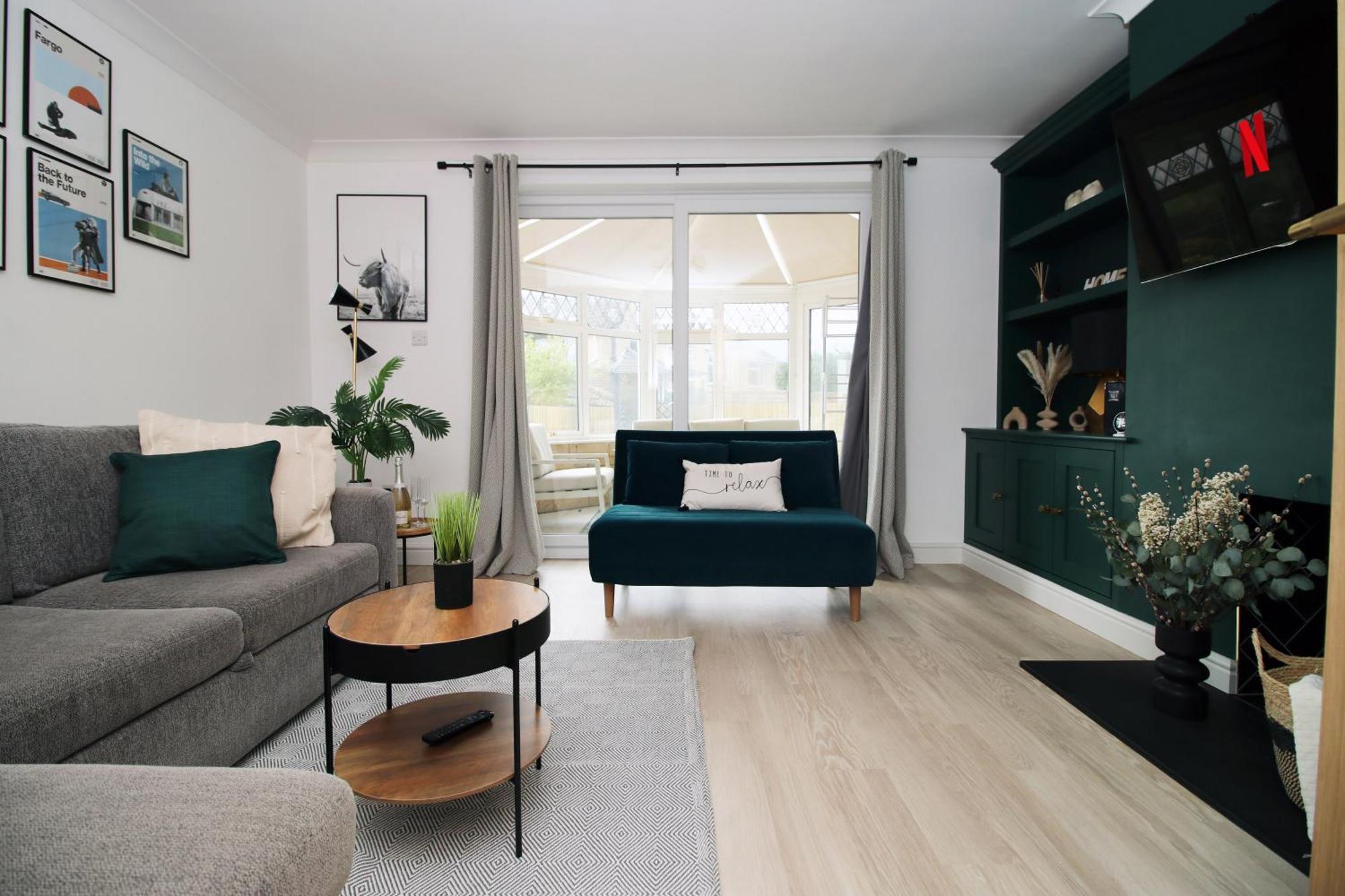 Stylish Home In Bath With Driveway Parking, 10Min From City Exteriör bild